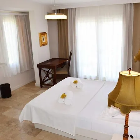 Küçükköy Otel Oda ve Kahvaltı *