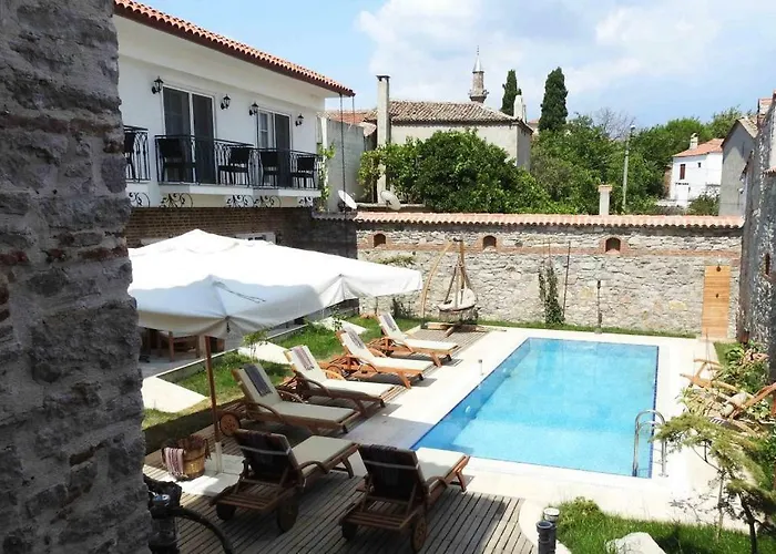 Kuecuekkoey Otel Bed & Breakfast *